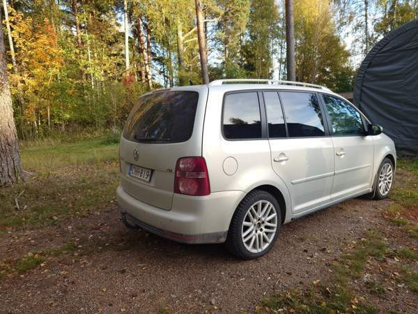 Volkswagen Touran Askainen - изображение 4