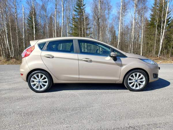 Ford Fiesta Oulu - valokuva 4