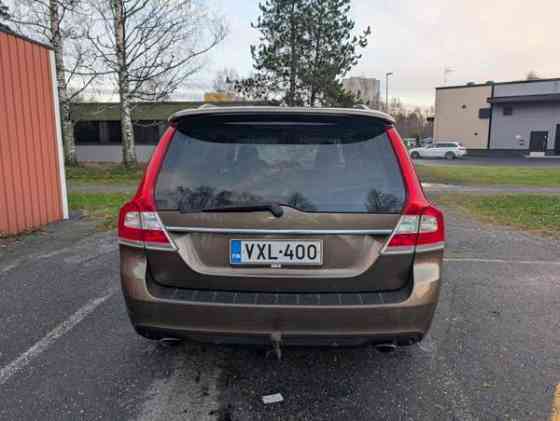 Volvo V70 Sredneuralsk