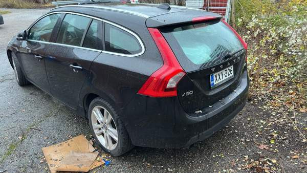 Volvo V60 Sredneuralsk - valokuva 3