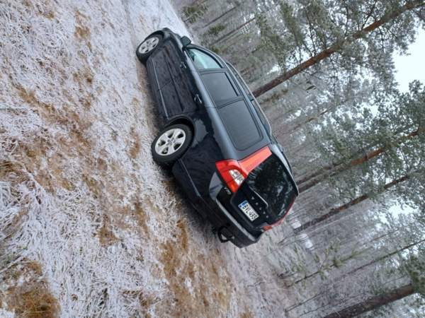 Volvo V70 Oulu - valokuva 2