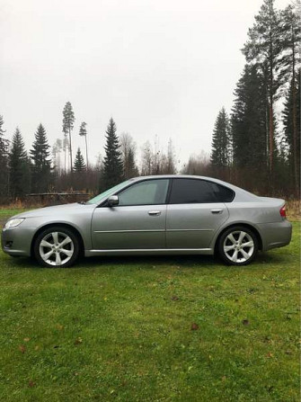 Subaru Legacy Kangasniemi - valokuva 2