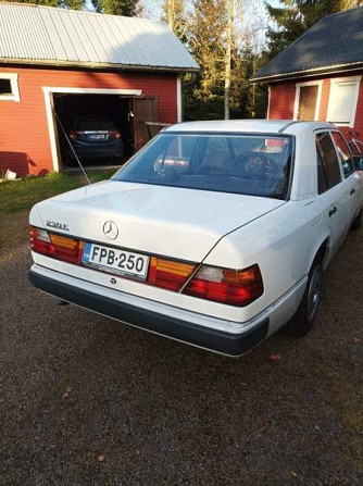 Mercedes-Benz 230 Eurajoki - valokuva 2