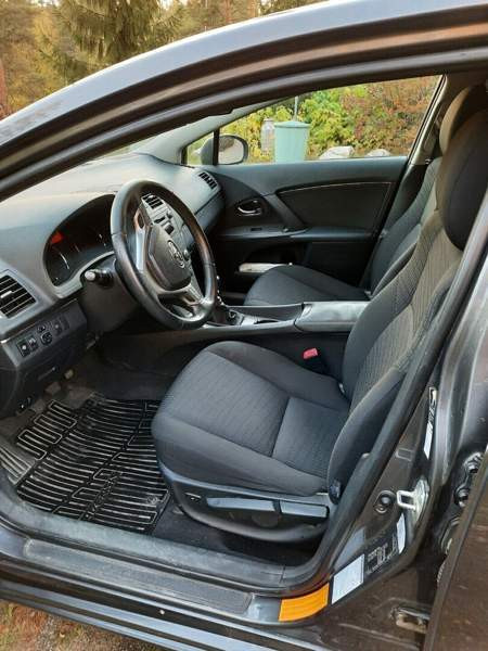 Toyota Avensis Liperi - photo 8