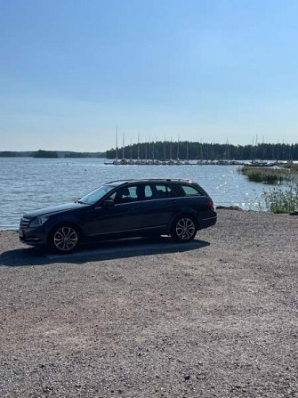 Mercedes-Benz 200 Helsinki - valokuva 3