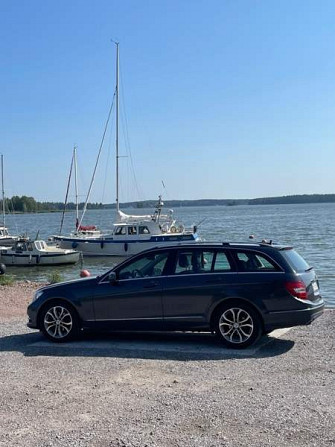 Mercedes-Benz 200 Helsinki - valokuva 1