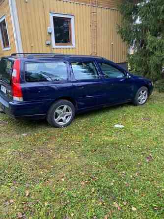 Volvo V70 Luga