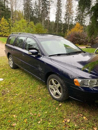 Volvo V70 Luga - photo 4