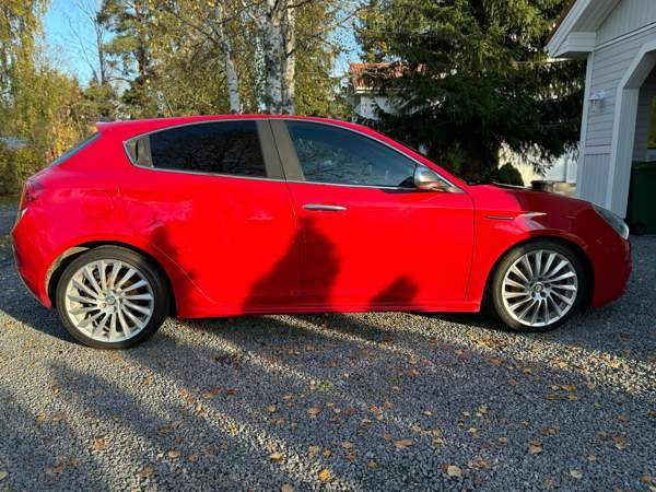 Alfa Romeo Giulietta Alavus – foto 2