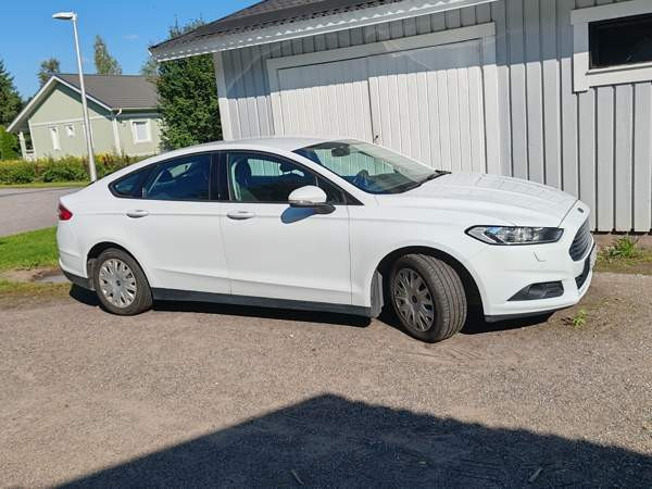 Ford Mondeo Forssa - valokuva 2