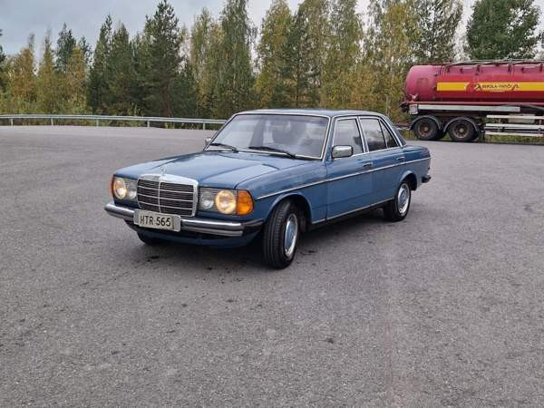 Mercedes-Benz 230 Lempaeaelae – foto 1