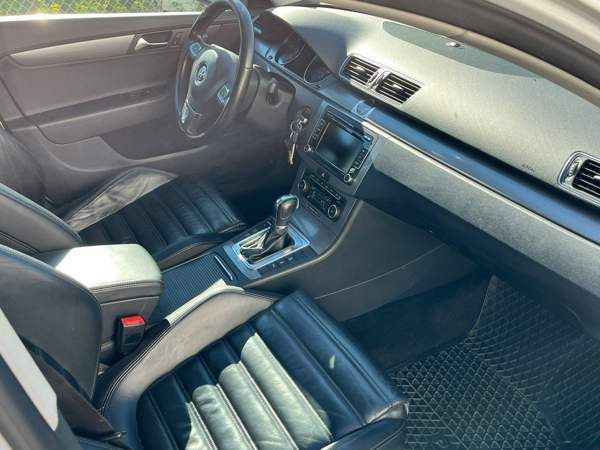 Volkswagen Passat Вантаа - изображение 4