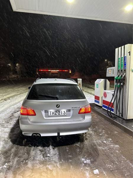 BMW 530 Kushnarenkovo - valokuva 7