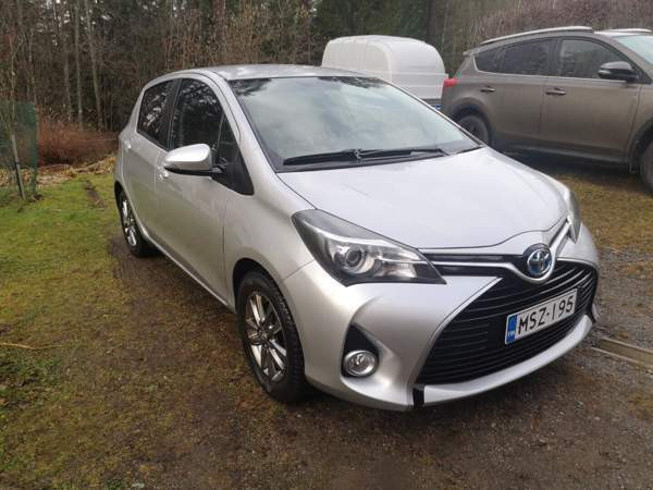 Toyota Yaris Куопио - изображение 2