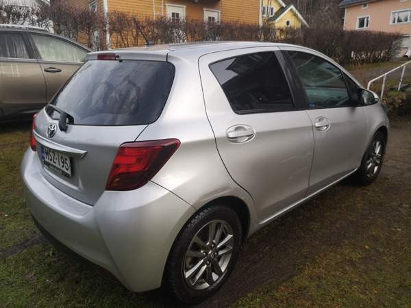 Toyota Yaris Kuopio - valokuva 4