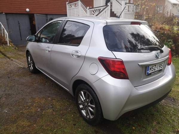 Toyota Yaris Kuopio - valokuva 3