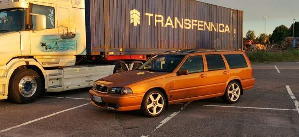 Volvo V70 Espoo - valokuva 7