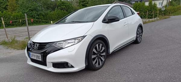 Honda Civic Kaarina - valokuva 1