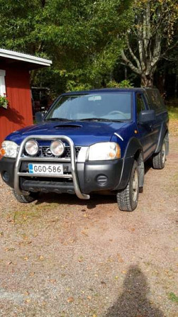 Nissan King Cab Ugleural'skiy - valokuva 2