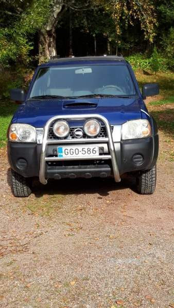 Nissan King Cab Углеуральский - изображение 3