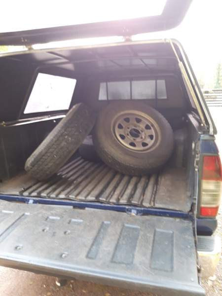 Nissan King Cab Углеуральский - изображение 7