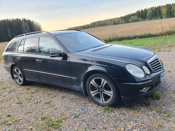 Mercedes-Benz 280 Haemeenlinna – foto 1