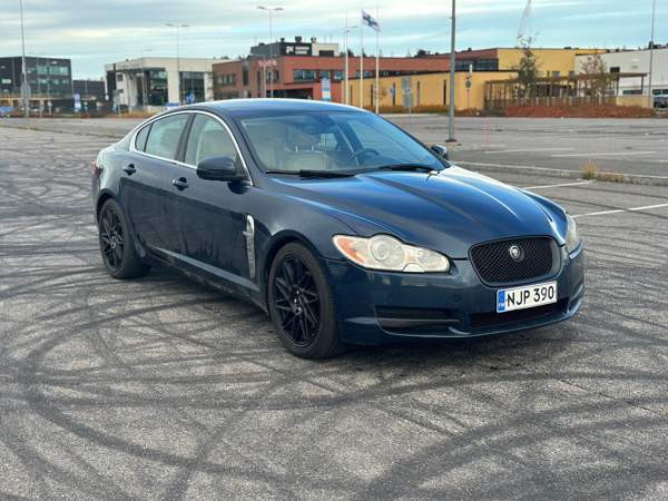 Jaguar XF Vantaa - valokuva 4