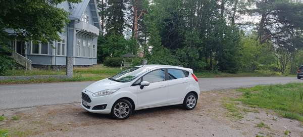 Ford Fiesta Vaasa - valokuva 1