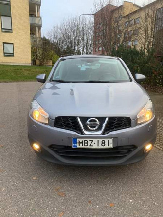 Nissan Qashqai Vantaa - valokuva 1