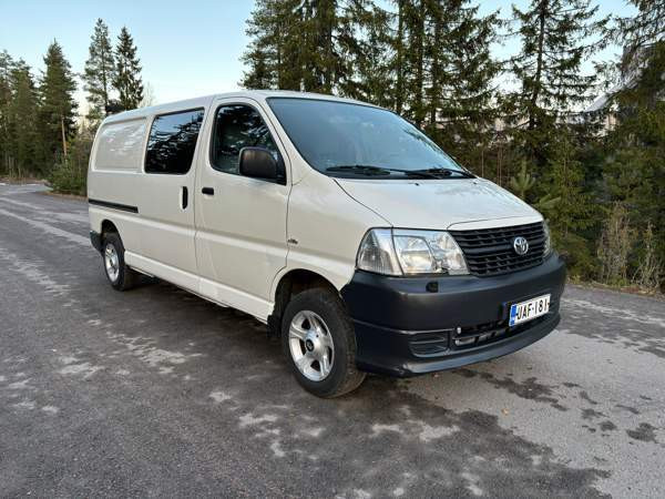 Toyota Hiace Hollola - valokuva 3