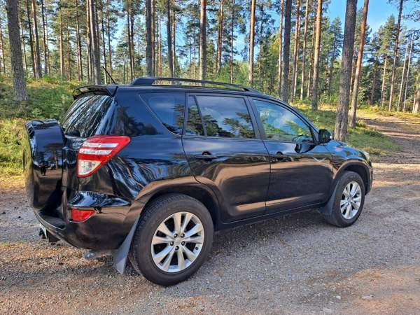 Toyota RAV4 Saarijärvi - valokuva 5