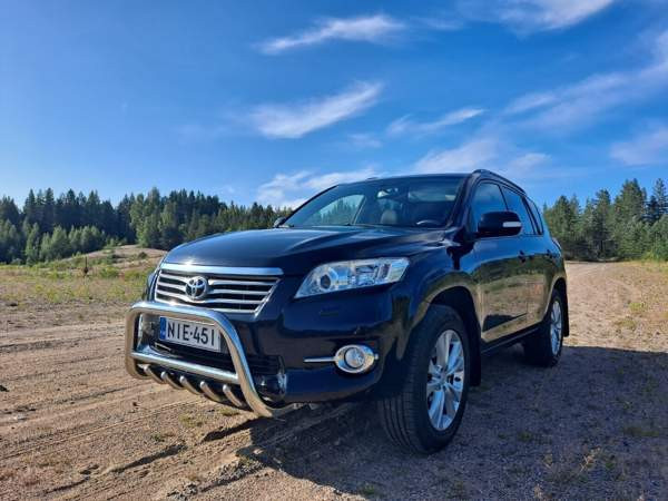 Toyota RAV4 Saarijärvi - valokuva 1