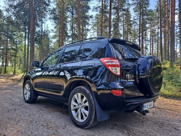 Toyota RAV4 Saarijärvi - valokuva 7