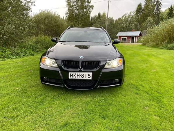 BMW 325 Нокиа - изображение 3