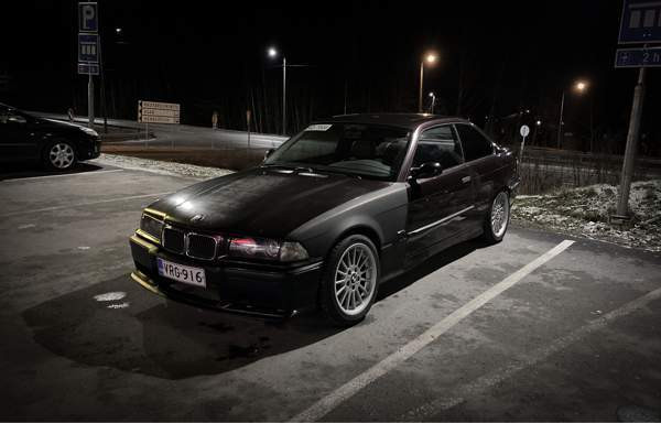 BMW 325 Hämeenlinna - valokuva 1