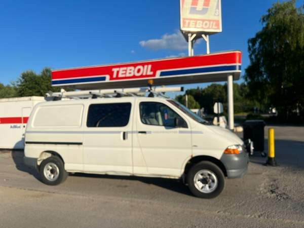 Toyota Hiace Hämeenlinna - valokuva 1