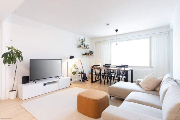 3h + k + s + p + kph + wc + vh  Tampere - photo 1