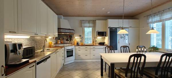 8h + k + s + p + khh + 2*WC + 3*varasto + lämmin a  Саров - изображение 3