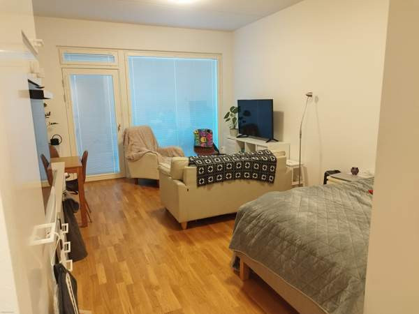 1h + p  Vantaa - valokuva 1