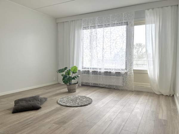 2h + p  Järvenpää - valokuva 1