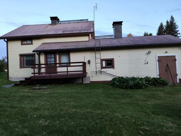 4h + s  Lodeynoye Pole - valokuva 1