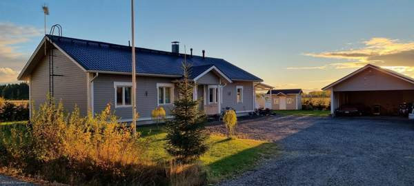 5mh + oh + k + khh + var + s + kph + 2wc  Oripää - photo 1