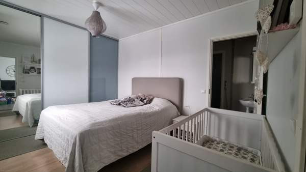 5mh + oh + k + khh + var + s + kph + 2wc  Oripää - photo 6