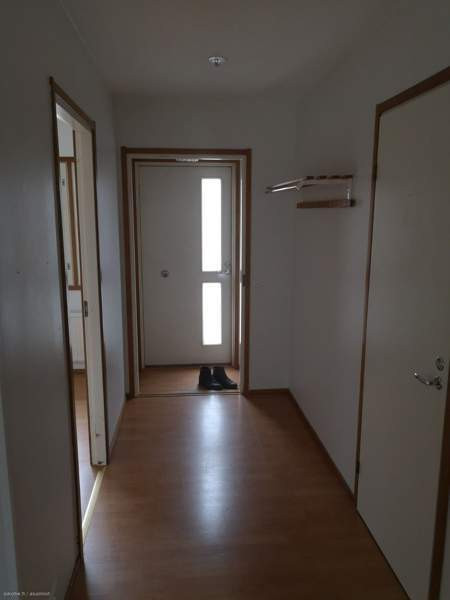 2h + avokeittiö + kph + wc + sauna + takapiha  Dzhankoy - valokuva 4