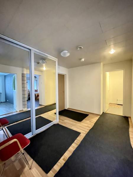 5h + avok + kph + s + 2 vh + 2 wc + khh  Sotkamo – foto 7