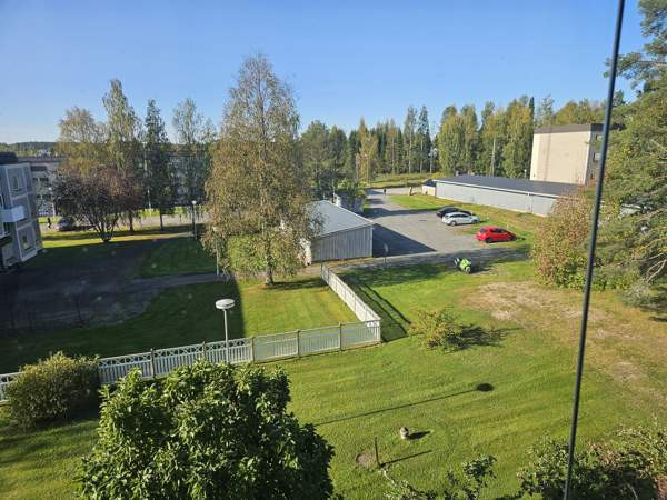 3h + s + ph +lasitettu parveke ja autokatos paikka  Kurikka – foto 4