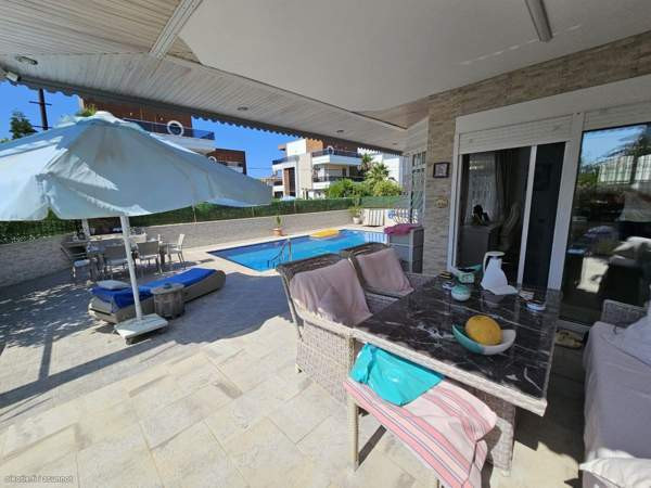 4 h + 3 kph + 2 p + terassi  Ardon – foto 1