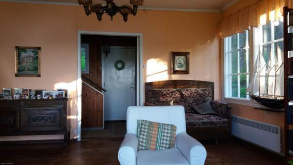 4h+k+kellari +erillinen saunarakennus  Laensi-Turunmaa - valokuva 3