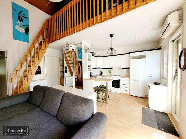 2h, avokeittiö, parvi, kylpyhuone ja sauna + varas  Helsinki - photo 1