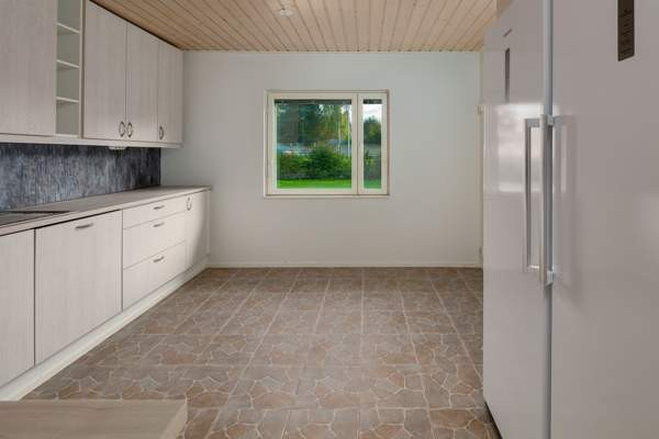 5h + k + rt + wc + khh + kph + sauna + var  Vantaa - valokuva 4